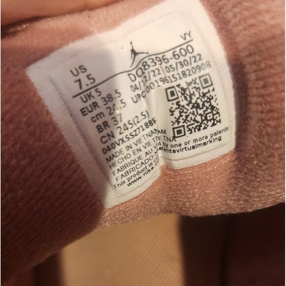 Nike Air Jordan 1 Low Pink Velvet 2022 Size 7.5 Used Rare Retro - Picture 7 of 8